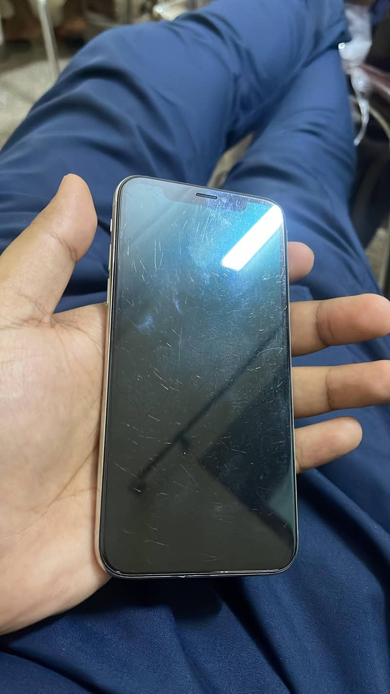 Apple iPhone X 1