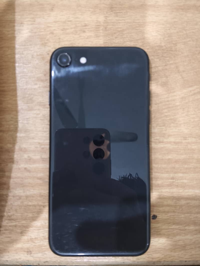 Apple iPhone SE 2