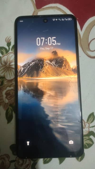 Infinix Hot 40
