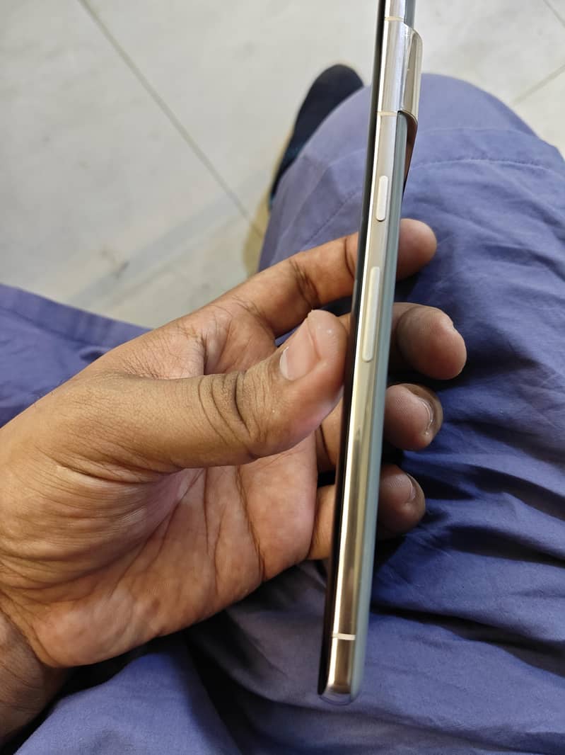 Google Pixel 7 Pro 2