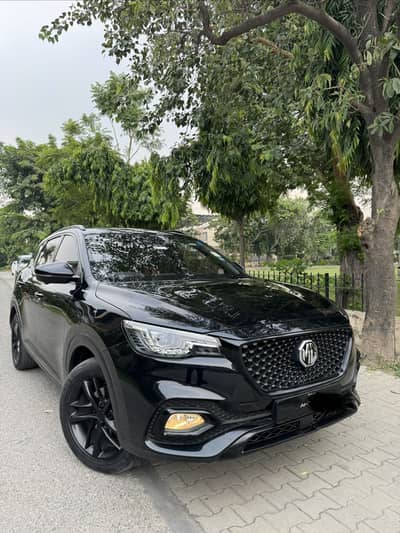 MG HS 2021