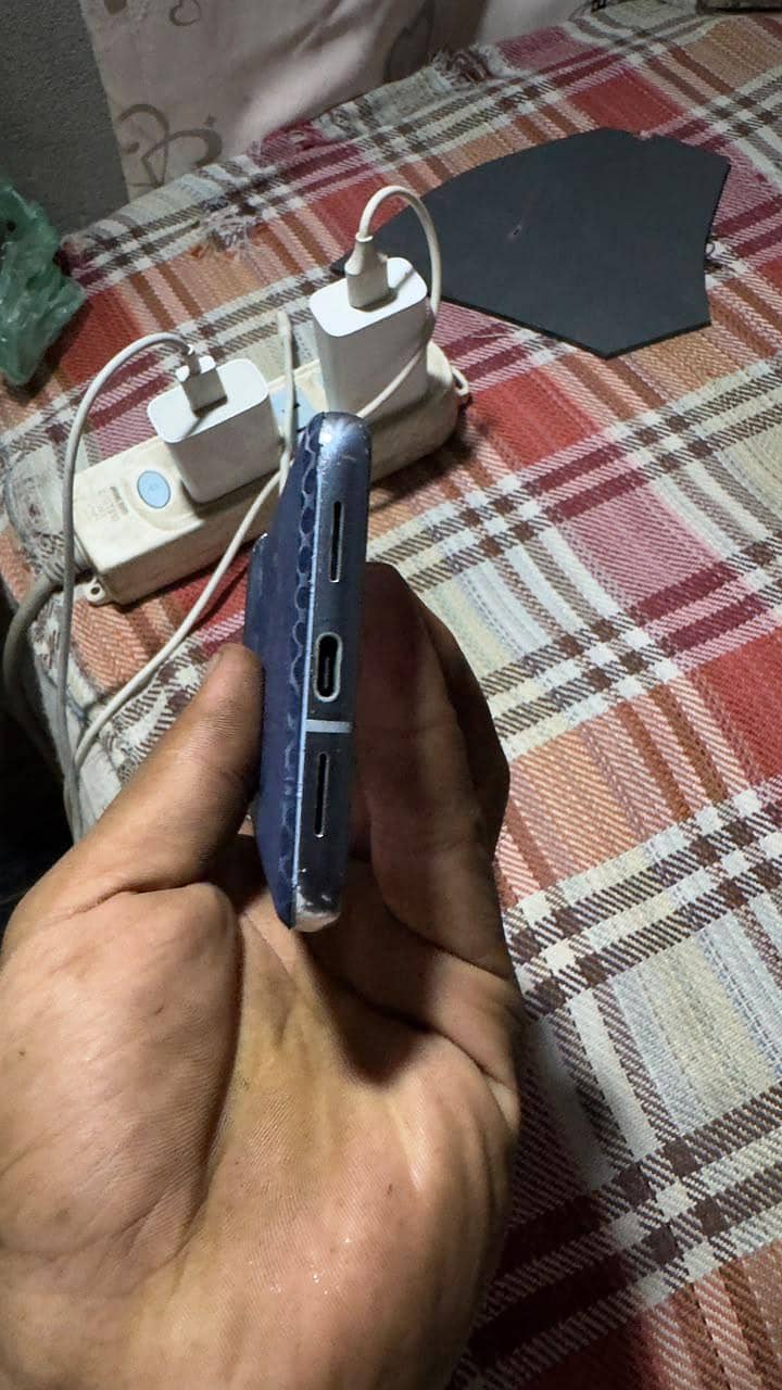 Google Pixel 8 Pro 4
