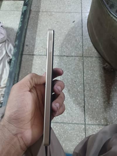 Zte nubia V60 Design