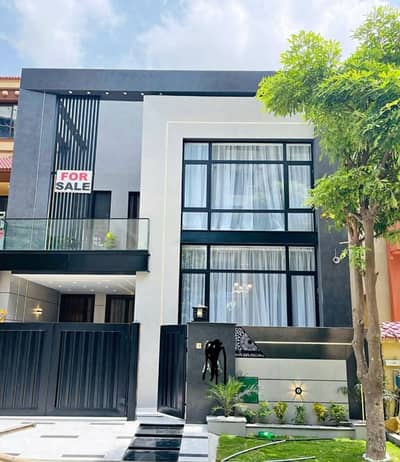 5MARLA VIP BRAND NEW FIRST ENTRY HOUSE FOR SALE