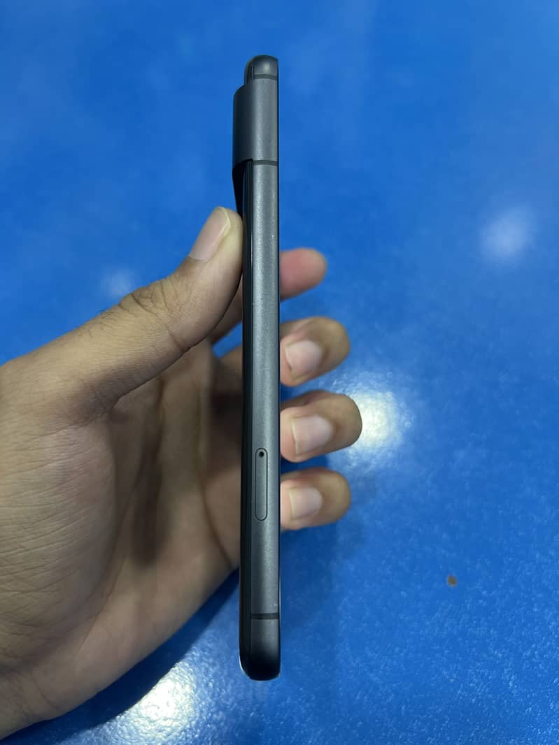 Google Pixel 8 3