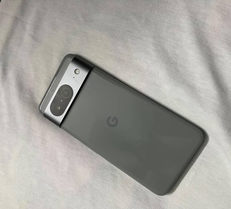 Google Pixel 8 1