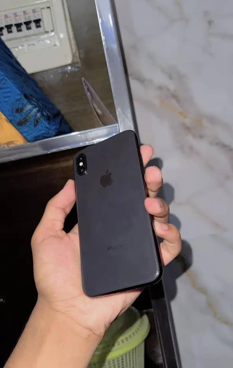 Apple iPhone X 0
