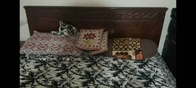 best chenoty wala behtareen bed hy