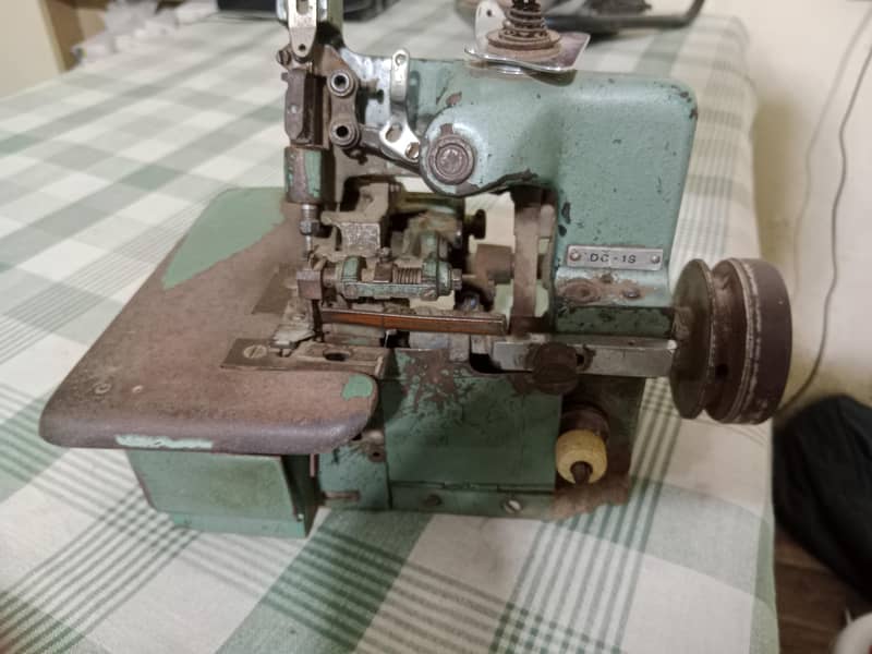 over lock machine 2
