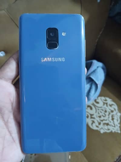 Samsung Mobile A8 Plus