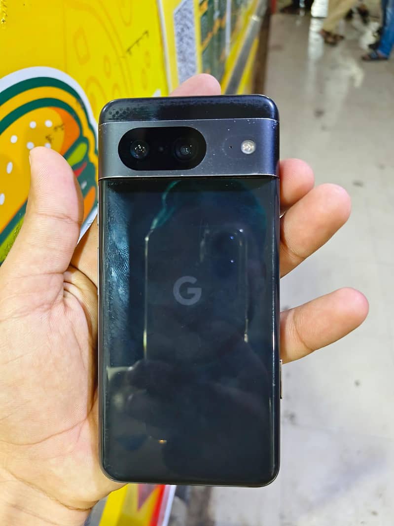 Google 8 8/128 3