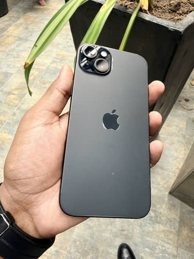 Apple iPhone 15 plus