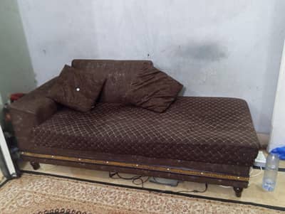 Dewan sofa 3 seater contact 0348 7174441