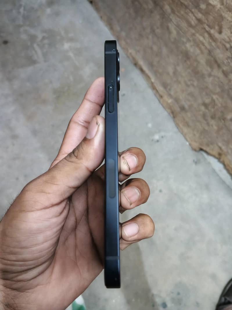 Apple iPhone 12 5