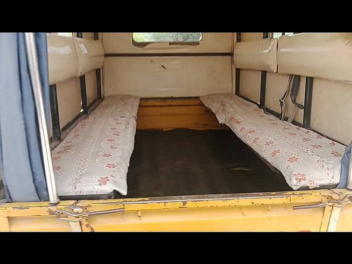 School Van 3