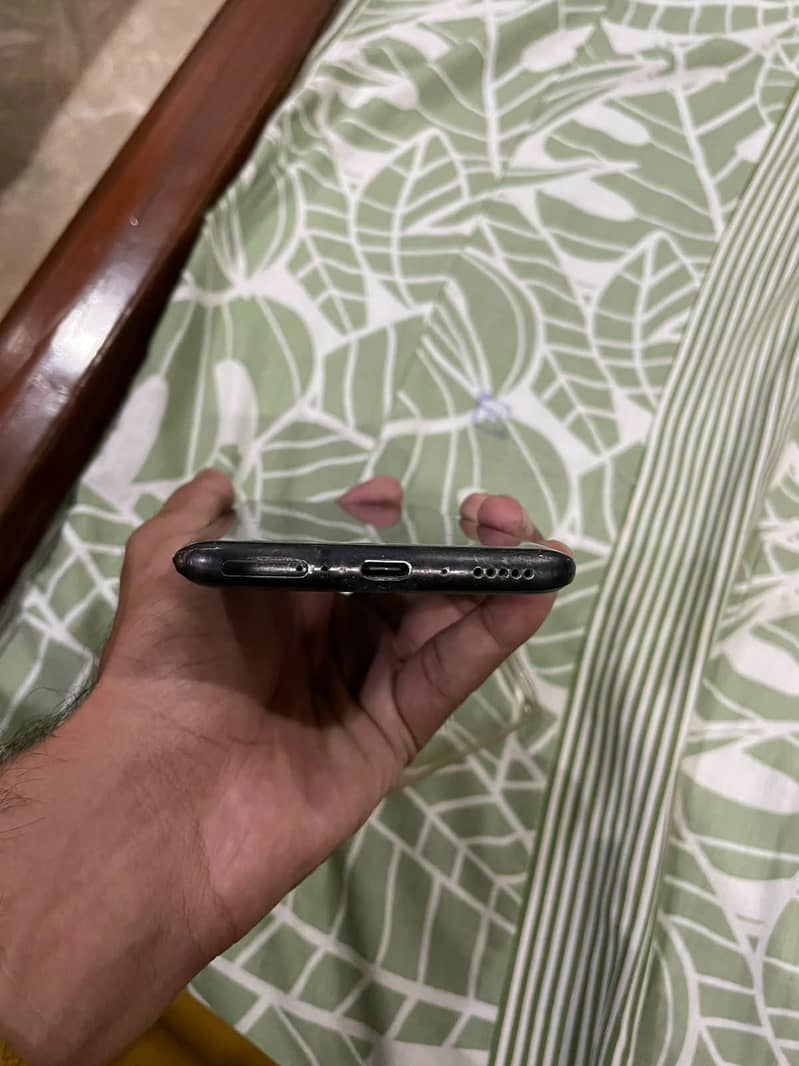 One Plus 7 Pro 4