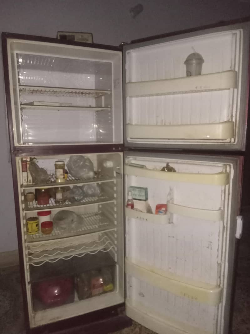 Orient Fridge 3