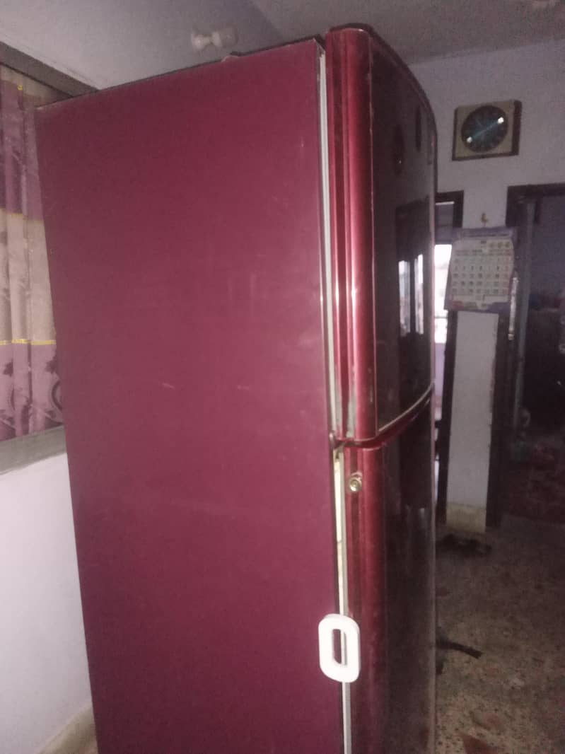 Orient Fridge 4