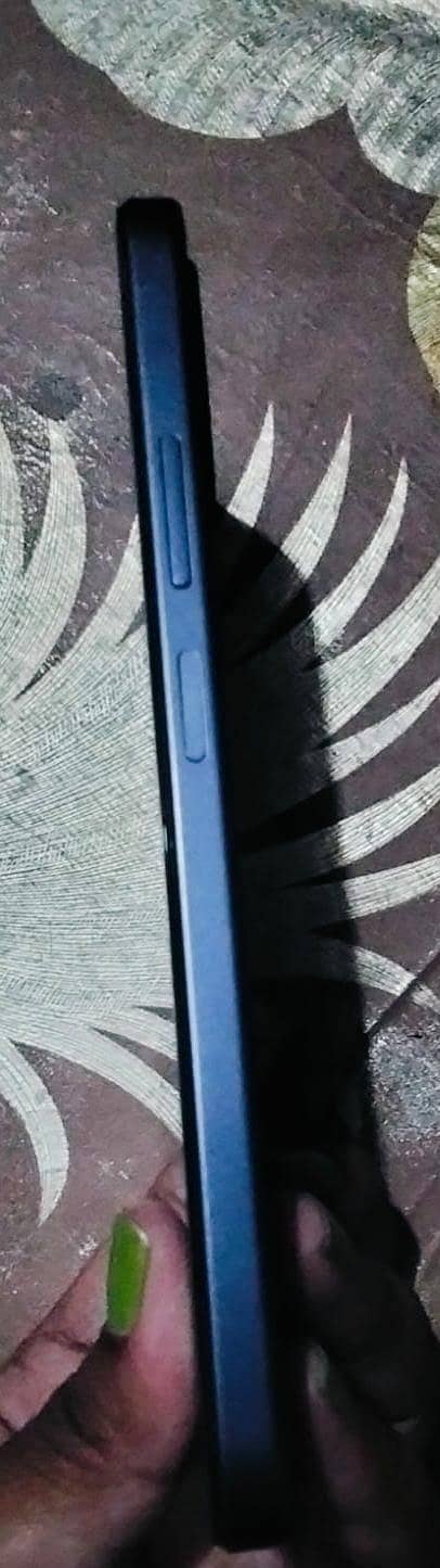 OPPO A6k 4