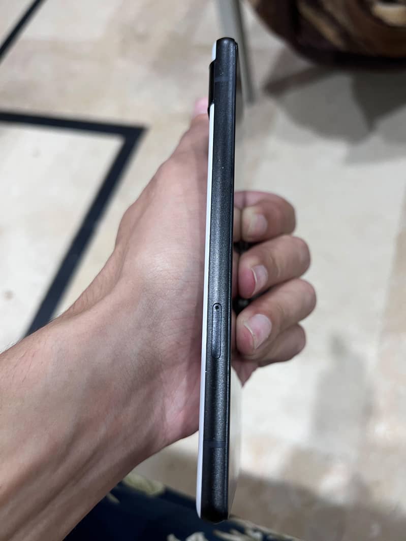 Google pixel 6A 1