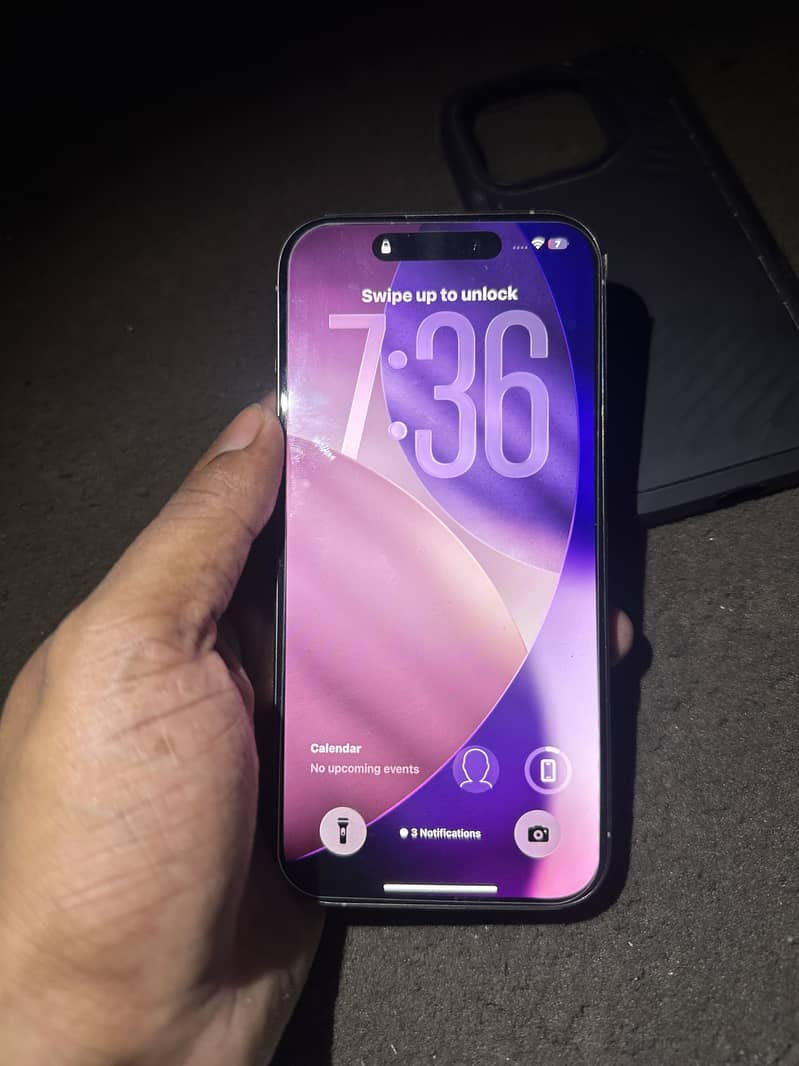 Apple iPhone 15 Pro 3