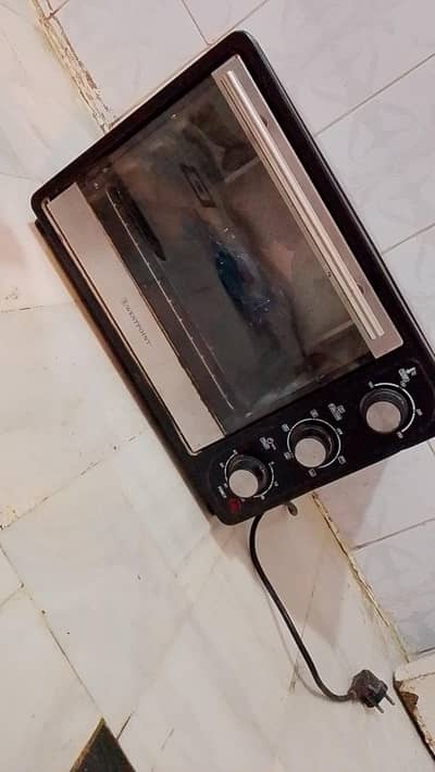 "URGENT SALE" West point Oven