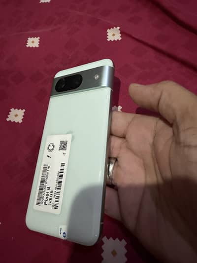 Google Pixel 8