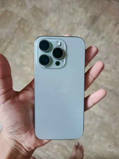 Apple iPhone 15 Pro
