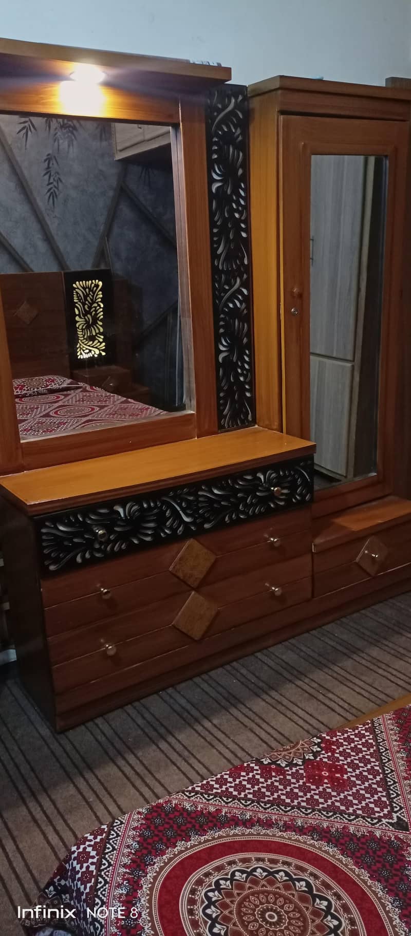 bed dressing side table set and 5 seter sofa b hai all ok hai sman 1