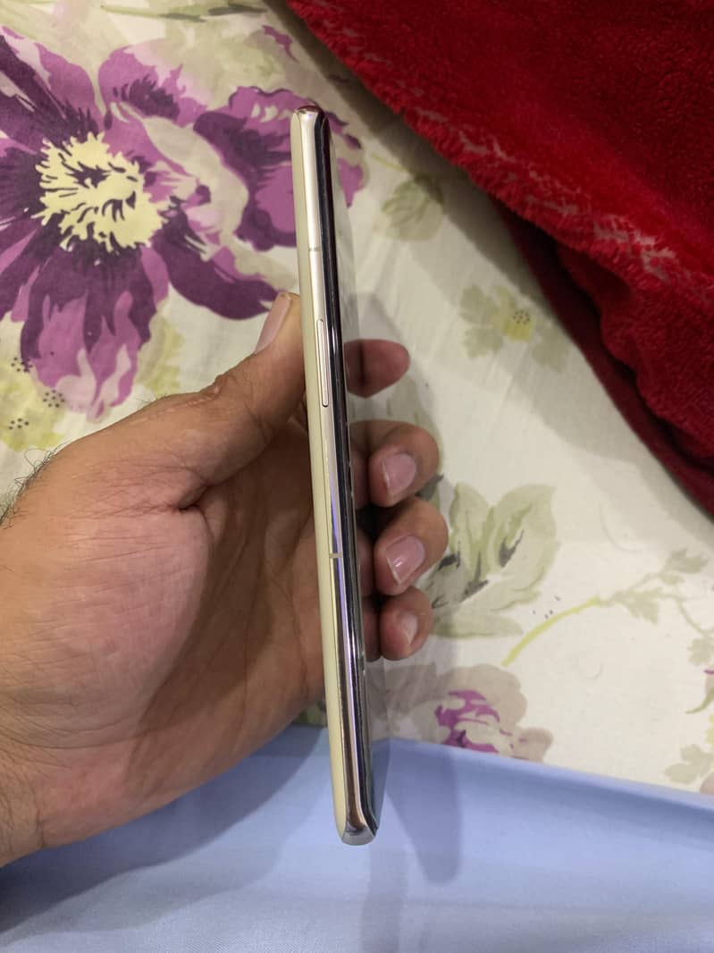 One Plus 11 4