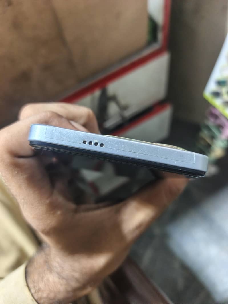 Tecno Spark 20 3