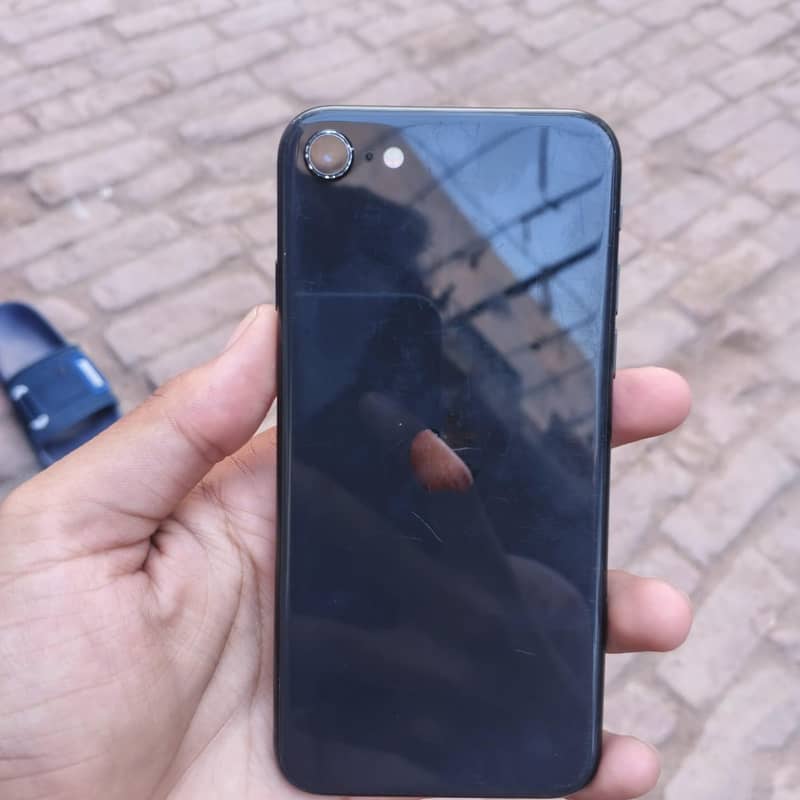 Apple iPhone SE 0
