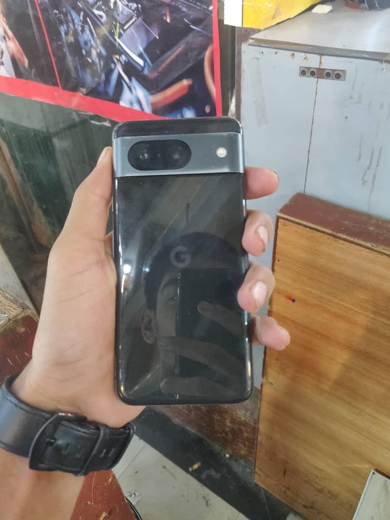 Google Pixel 8 0