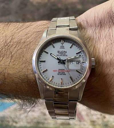 Elgin USA solar titanium