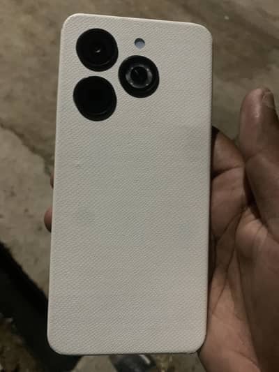 Infinix Smart 8