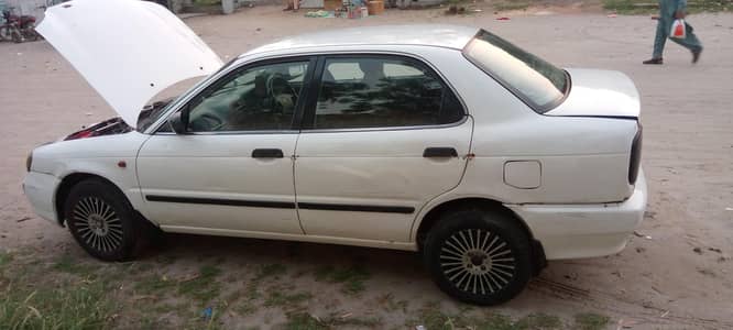 Suzuki Baleno 2002