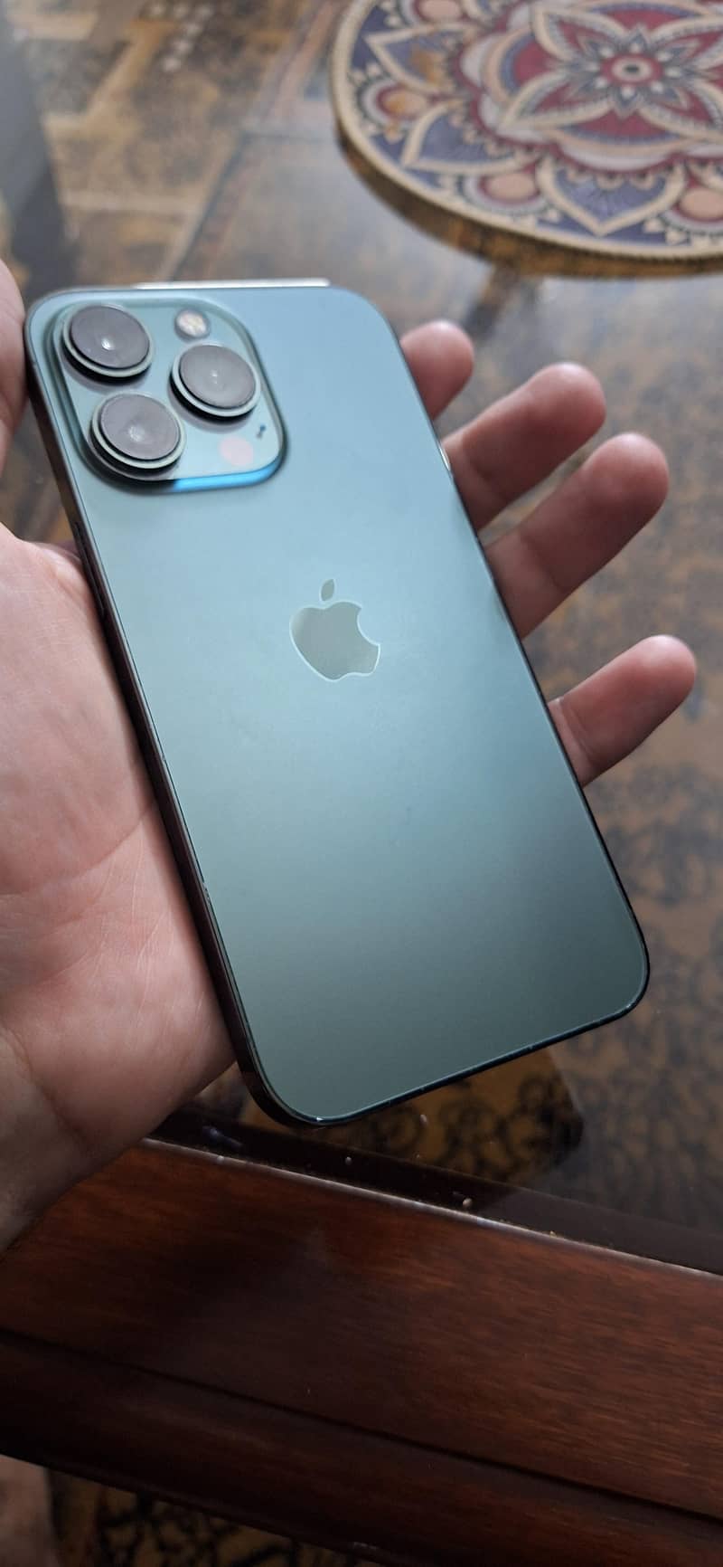 Apple iPhone 13 Pro 1