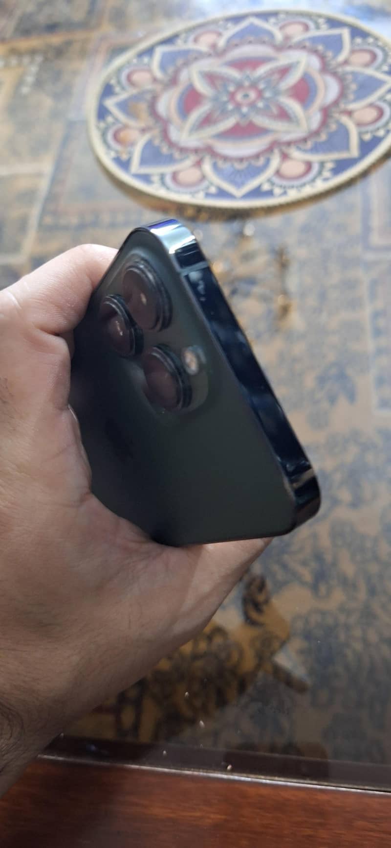 Apple iPhone 13 Pro 4