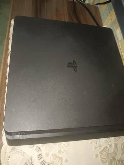 PS4 Slim