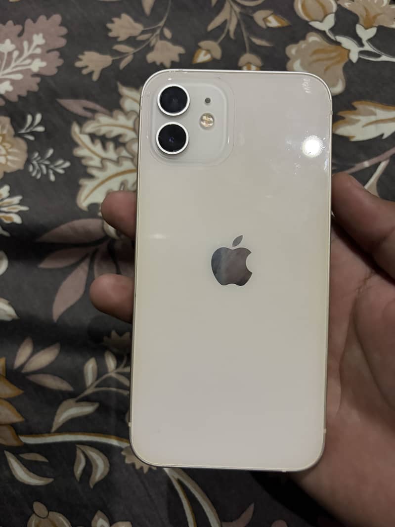 Apple iPhone 12 0