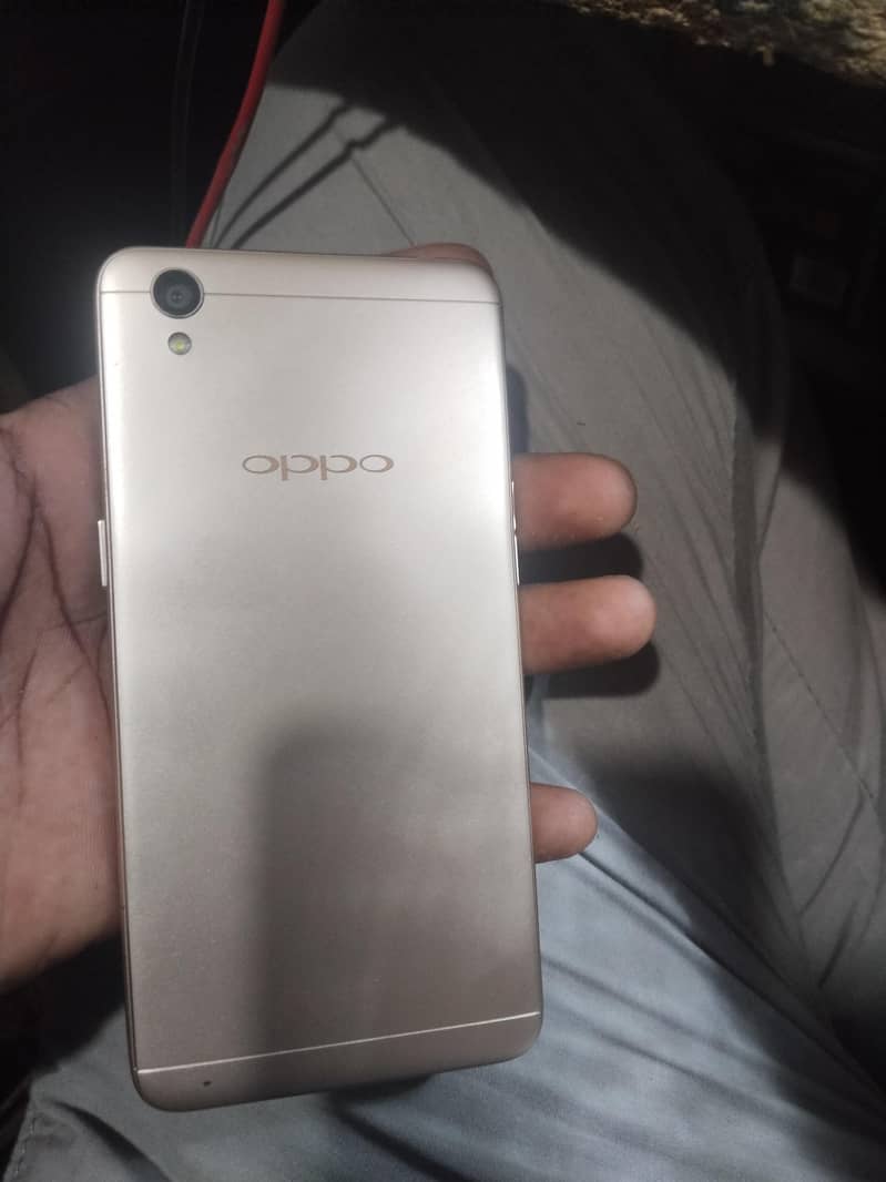 OPPO A37 1