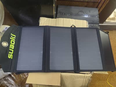 portable solar mobile charger