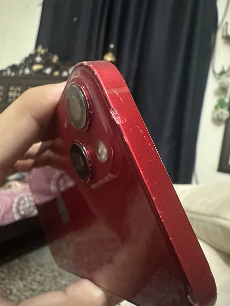 Apple iPhone 13 5