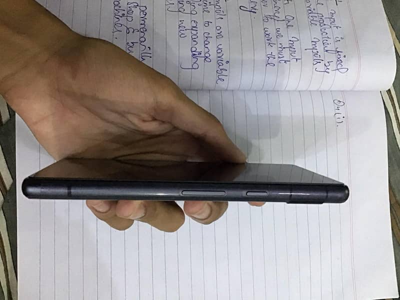 Google Pixel 7a 5