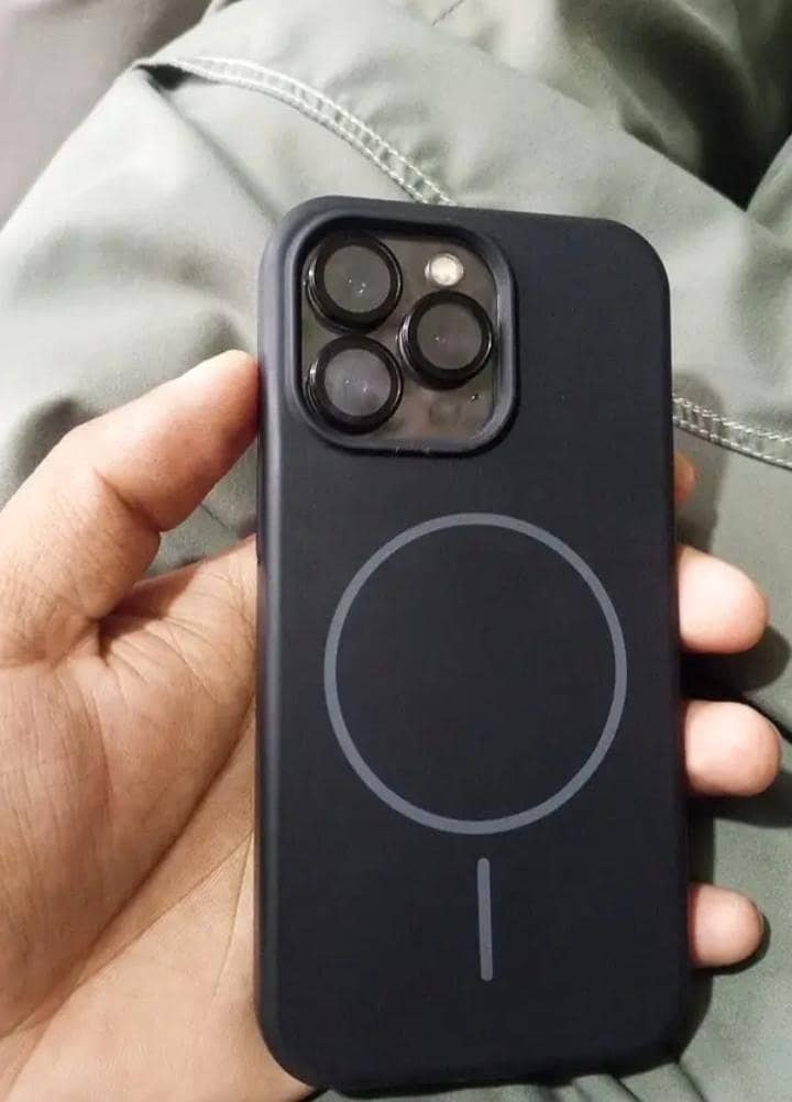 Apple iPhone 13 Pro 2
