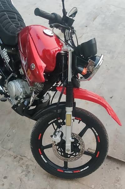 Yamaha ybr 125