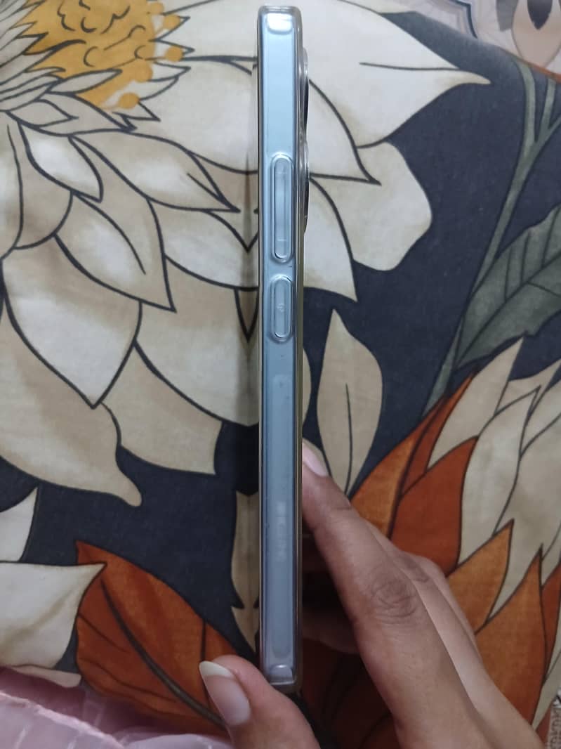 Xiaomi Redmi Note 13 2