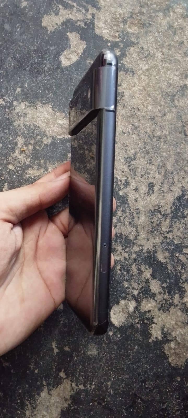 Google Pixel 8 2