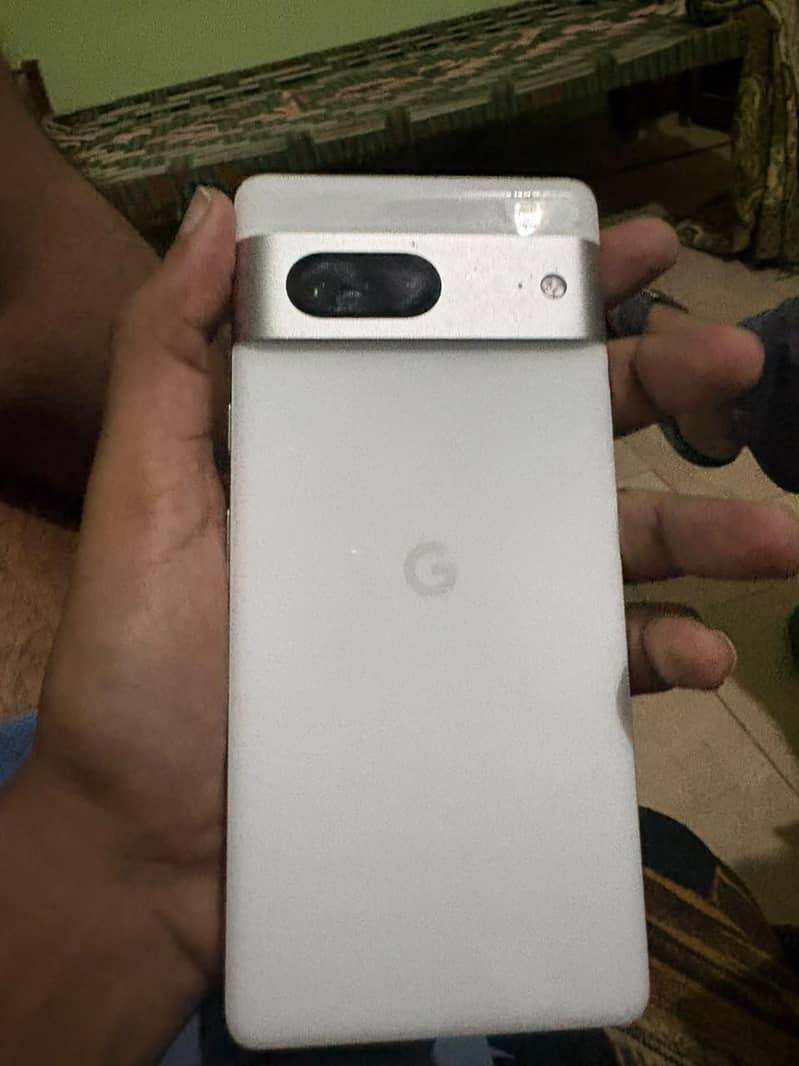 Google Pixel 7 3