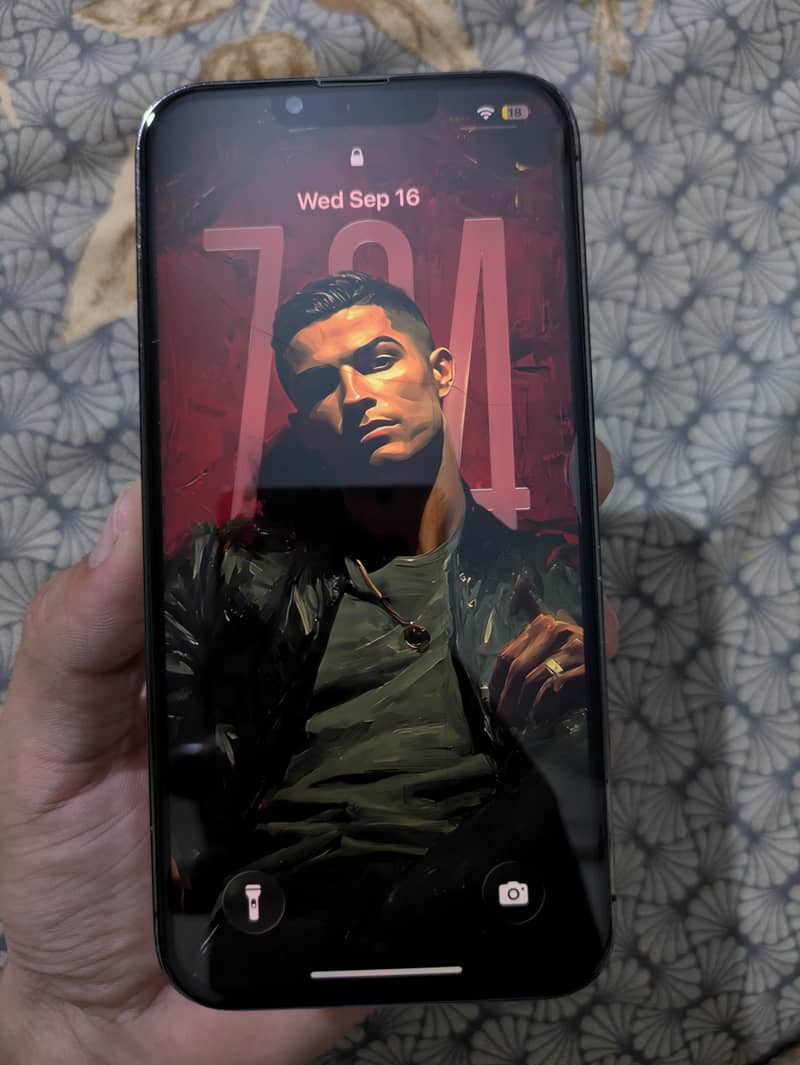 Apple iPhone 13 Pro 5